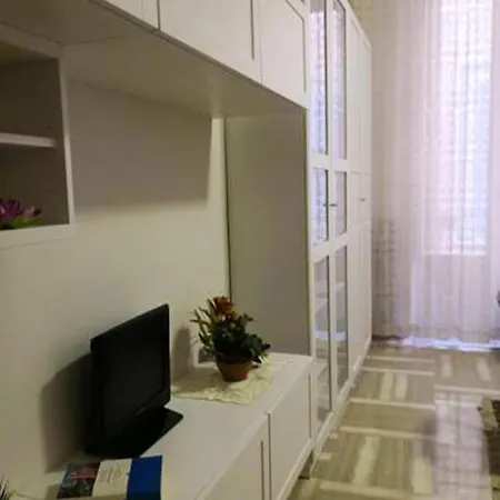 Studio Via Vincenzo Irelli דירה טראמו